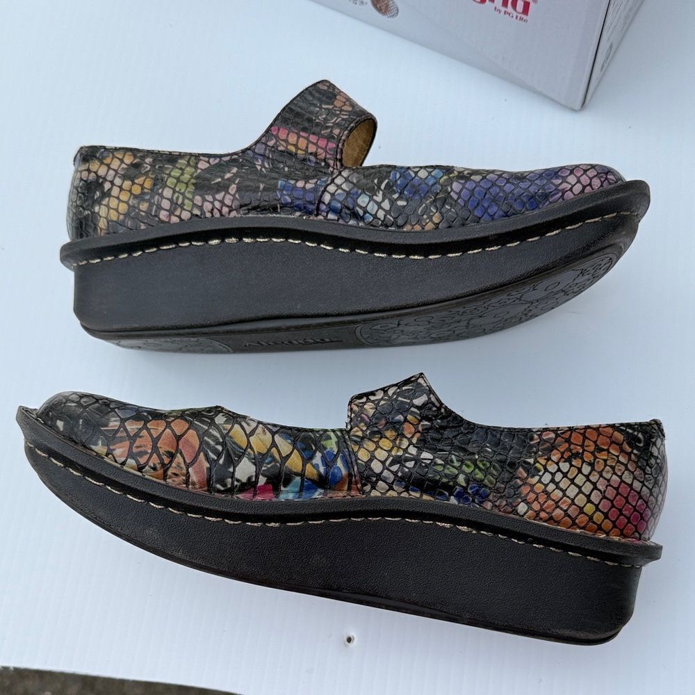 Alegria Paloma Mary Jane Purple Multi Snake Shoes size 38 - Picture 3 of 8